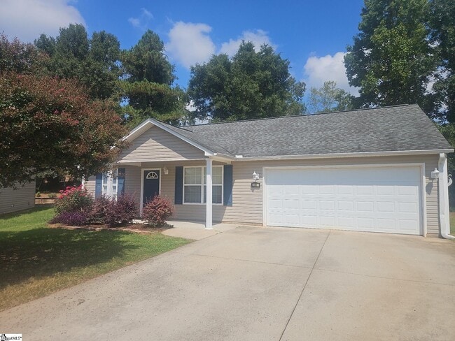 23 Annika Ct