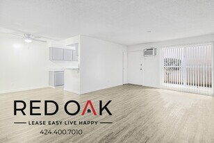 615 Erie St, Unit 116 in Pomona, CA - Building Photo