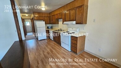 329 Lionheart Ct in Anchorage, AK - Building Photo - Building Photo
