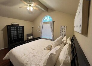 5806 Toddington Rd in Humble, TX - Building Photo - Building Photo