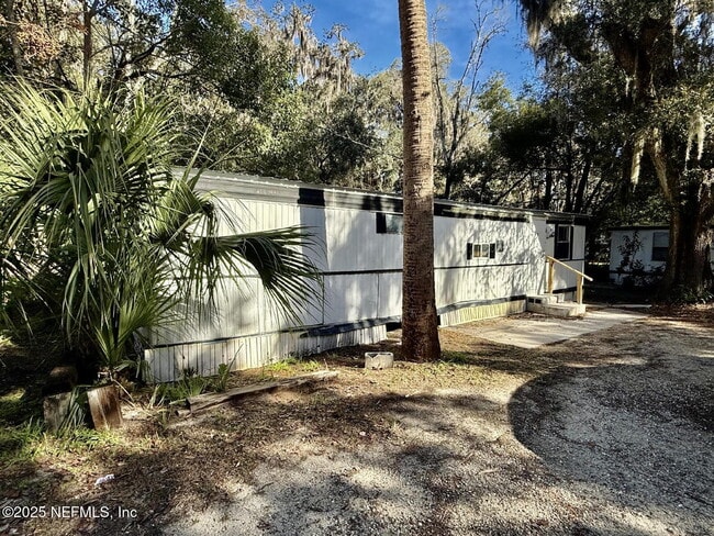 1511 S Palm Ave in Palatka, FL - Building Photo - Building Photo