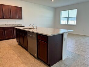 5670 SW 77th Ave in Ocala, FL - Building Photo - Building Photo