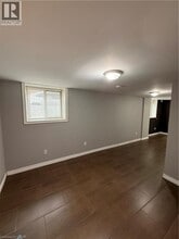 947 Main St E in Hamilton, ON - Building Photo - Building Photo