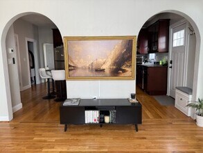 273 Dorchester St, Unit 1 in Boston, MA - Building Photo - Building Photo