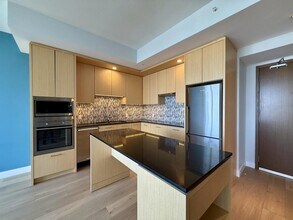 13495 Central Ave in Surrey, BC - Building Photo - Building Photo