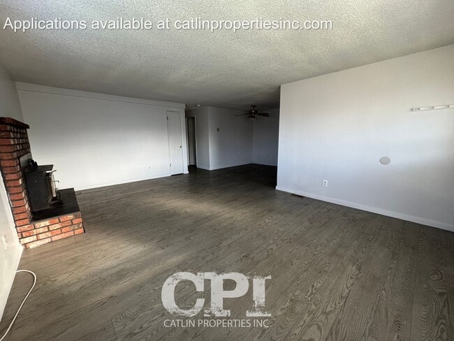 410 Brierwood Ct SE in Castle Rock, WA - Building Photo - Building Photo