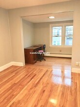 62 Woods Ave, Unit 2 in Somerville, MA - Building Photo - Building Photo