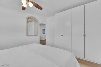 2048 Holiday Ln in Naples, FL - Building Photo - Building Photo