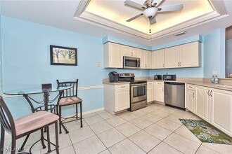 2841 Citrus Lake Dr in Naples, FL - Foto de edificio - Building Photo