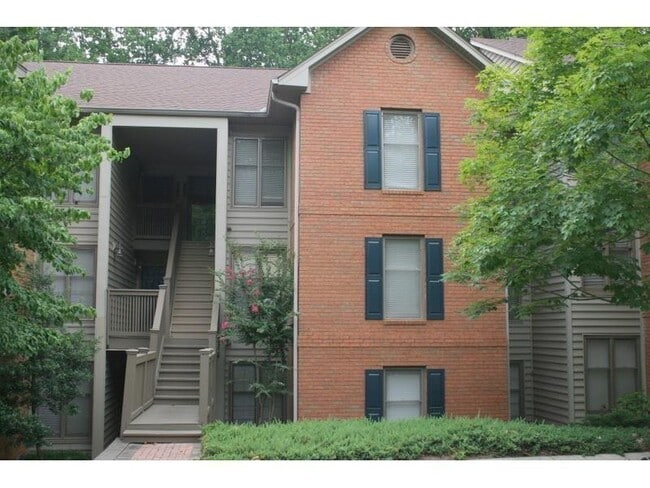 property at 901 Garden Ct