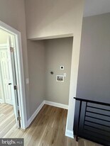3026 N 8th St in Philadelphia, PA - Building Photo