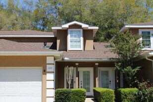 1333 Treasure Cove in Niceville, FL - Building Photo