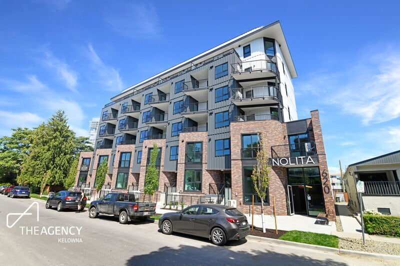 620 Coronation Ave in Kelowna, BC - Building Photo