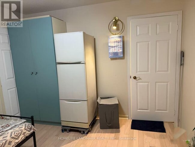 property at 48 Glendale Rd