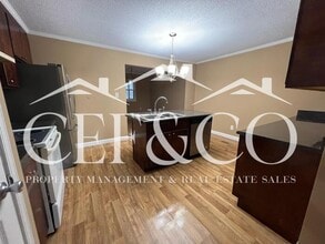 203 Carlton Dr in Spartanburg, SC - Building Photo - Building Photo