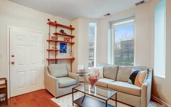 1038 Lamont St NW, Unit 1A in Washington, DC - Building Photo - Building Photo