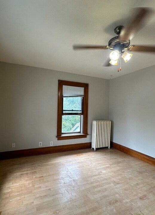222 Tygert St in Ripon, WI - Building Photo