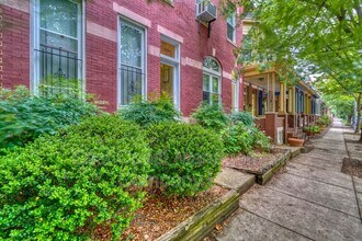 2724 Maryland Ave in Baltimore, MD - Building Photo - Building Photo