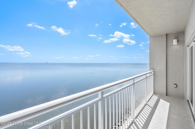 property at 1805 Riverside Dr