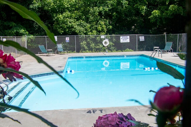 Cedar Ridge Apartments