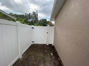 1465 Jeffords St in Clearwater, FL - Building Photo - Building Photo