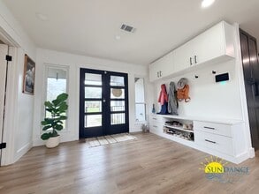 618 Country Club Ave NE in Fort Walton Beach, FL - Building Photo - Building Photo