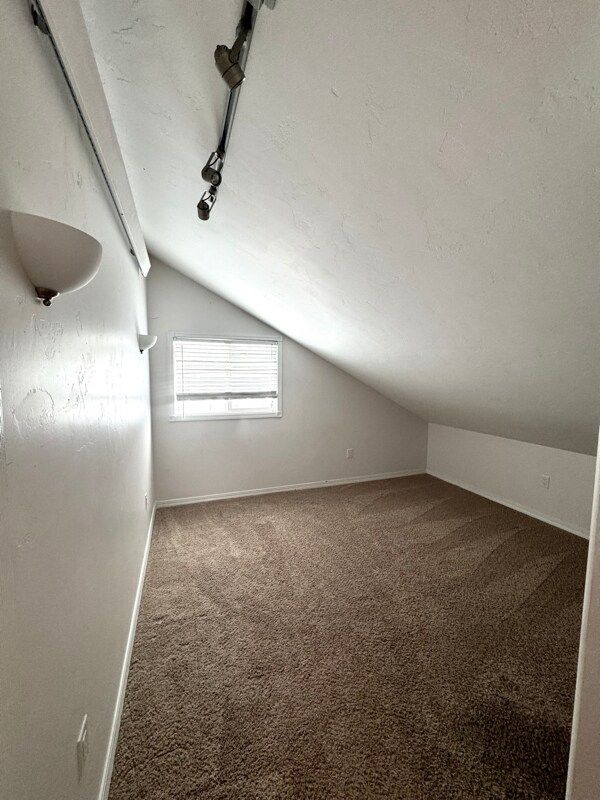 3438 WY-238 in Auburn, WY - Foto de edificio - Building Photo