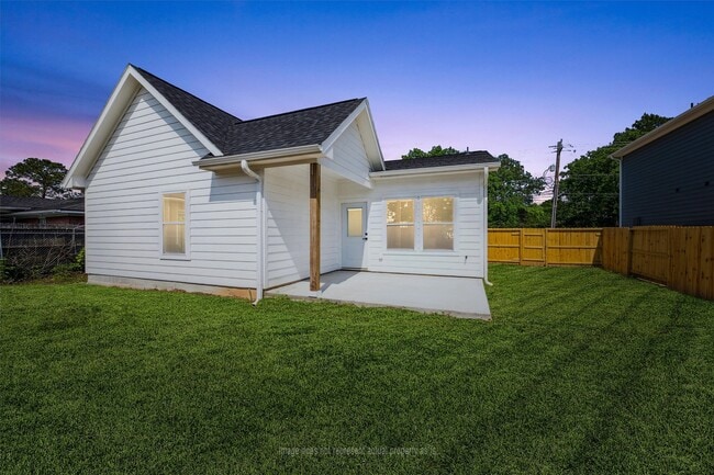 3700 Avenue S in Santa Fe, TX - Building Photo - Building Photo