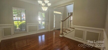 6941 Augustine Way in Charlotte, NC - Foto de edificio - Building Photo