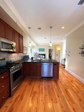 2 Ballard Way in Boston, MA - Building Photo - Building Photo