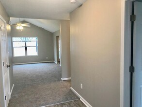 5016 Seerley Creek Rd in Indianapolis, IN - Building Photo - Building Photo