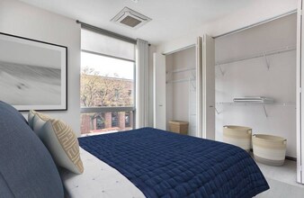 2360 N California Ave in Chicago, IL - Foto de edificio - Building Photo