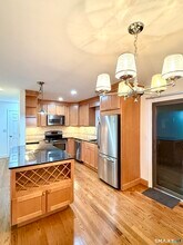 2289 Bedford St in Stamford, CT - Building Photo - Building Photo