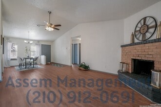 7166 Gallery Ridge in San Antonio, TX - Foto de edificio - Building Photo