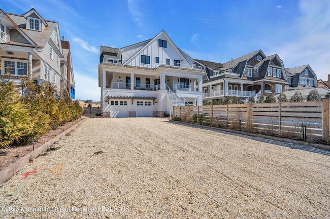 1125 Ocean Ave in Mantoloking, NJ - Building Photo - Building Photo