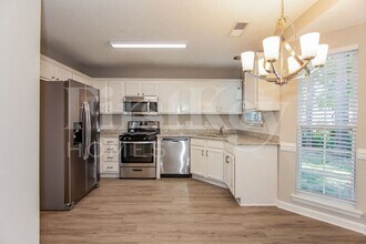 1868 Colin Creek Ln in Charlotte, NC - Building Photo - Building Photo