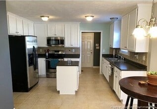1512 Ellie Ave in Fayetteville, NC - Building Photo - Building Photo