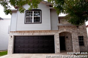 46 Viking Oak in San Antonio, TX - Building Photo