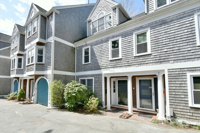 property at 39A Bellis Cir