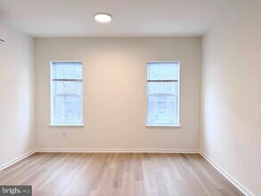 319 E Lehigh Ave in Philadelphia, PA - Building Photo - Building Photo