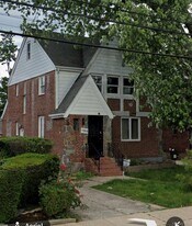 199 William St in Hempstead, NY - Building Photo