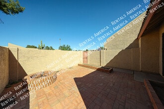 4120 W Calavar Rd in Phoenix, AZ - Building Photo - Building Photo