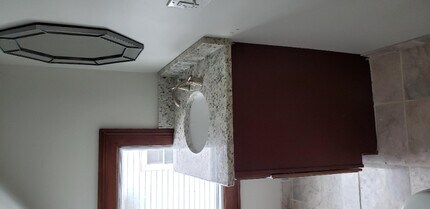 230 S Main St in Thomaston, CT - Building Photo - Building Photo