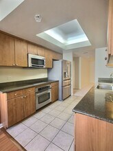 46 W Julian St in San Jose, CA - Building Photo - Building Photo