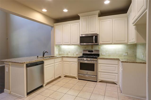 property at 643 Matthew Pl