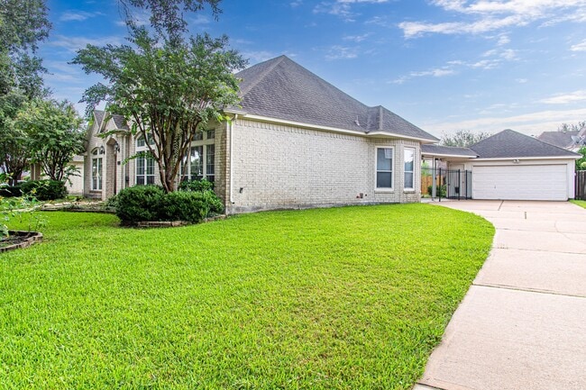 property at 10911 Hundred Bridge Ln