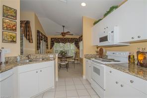 720 Tarpon Cove Dr-Unit -2-203 in Naples, FL - Building Photo - Building Photo