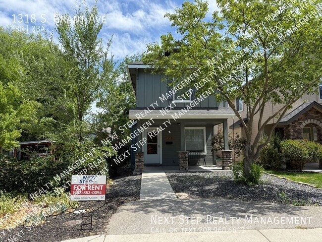 property at 1318 S Grant Ave