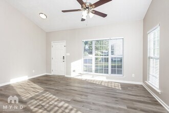 8104 Stone Bridge Ct in Wake Forest, NC - Building Photo - Building Photo