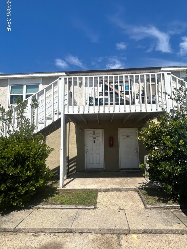 property at 3914 E 11th St